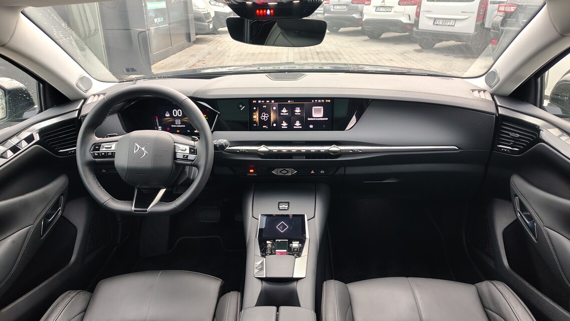 DS Automobiles DS 4