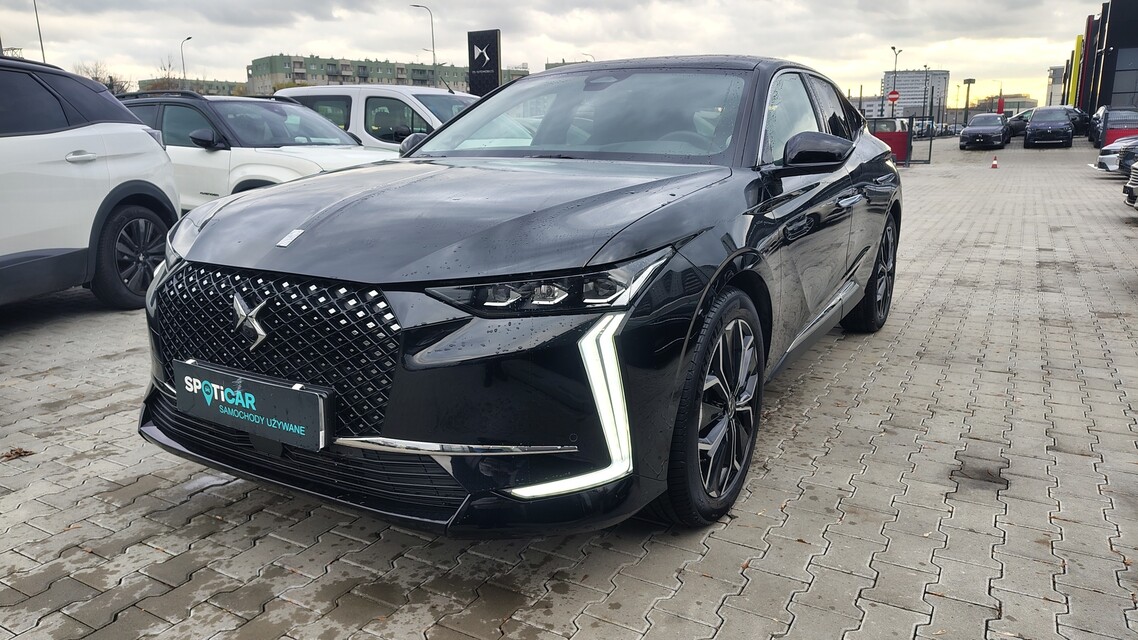 DS Automobiles DS 4