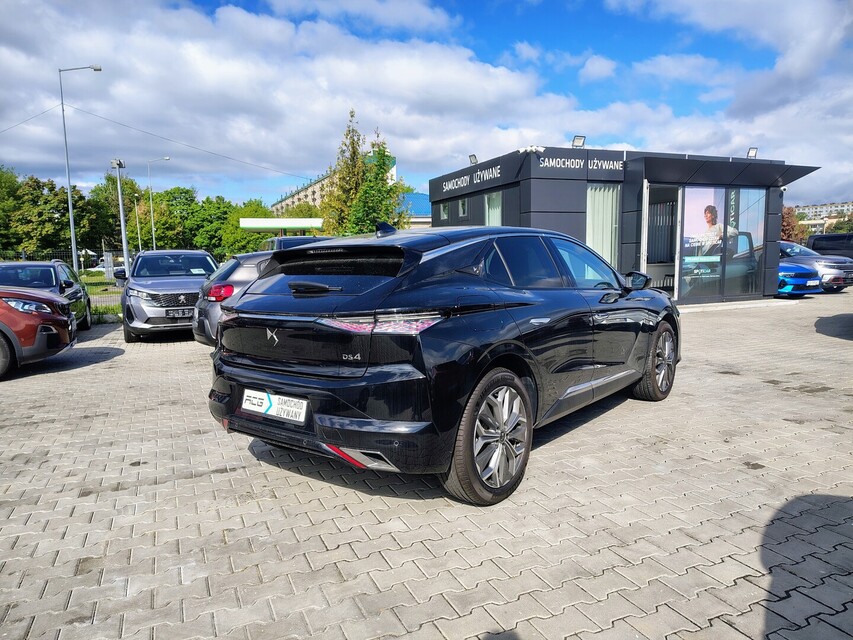 DS Automobiles DS 4
