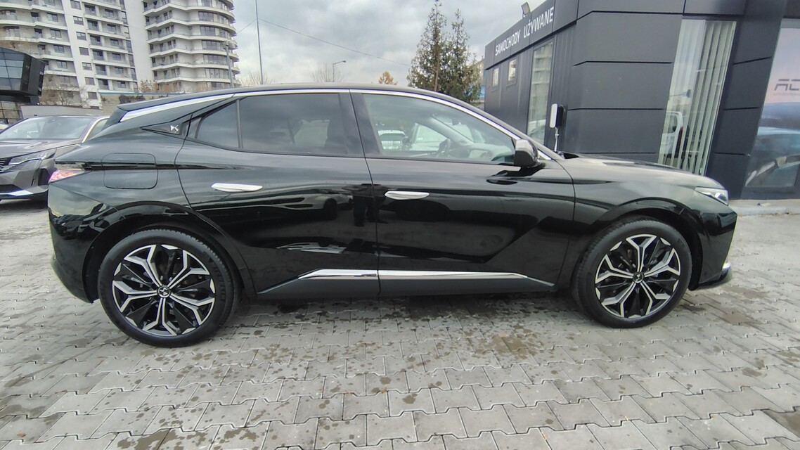 DS Automobiles DS 4