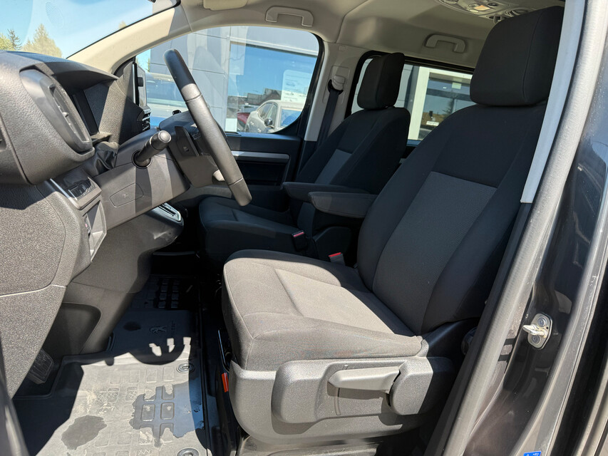 Peugeot Traveller